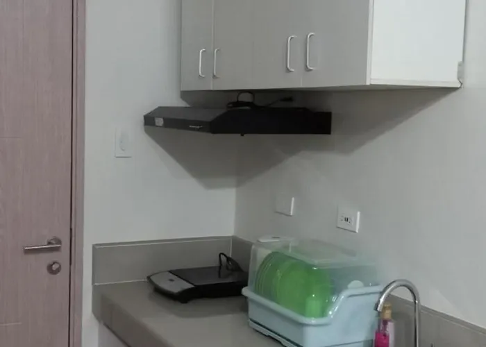 Comfy 1 Bedroom With Netflix & Free Wifi - Trees Residences Apartamento Manila