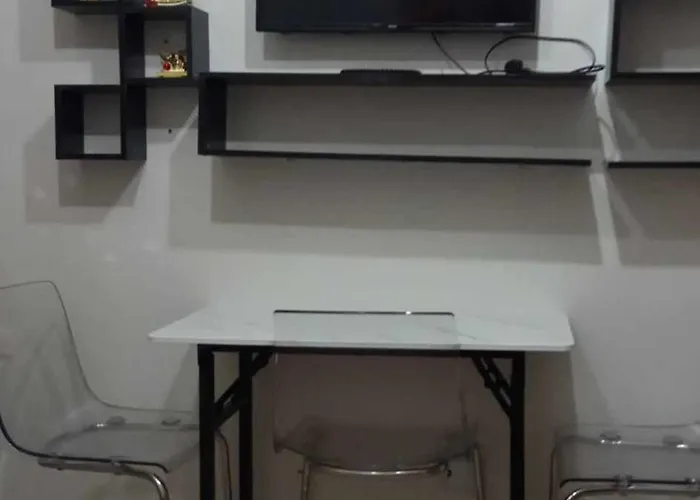 Comfy 1 Bedroom With Netflix & Free Wifi - Trees Residences Manila