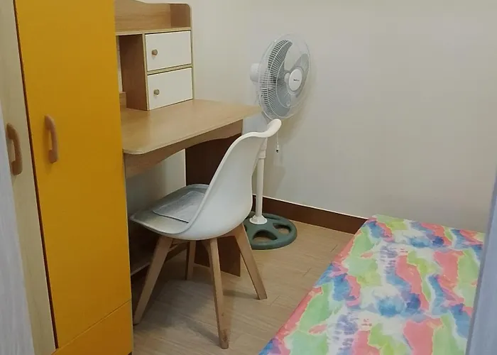 Comfy 1 Bedroom With Netflix & Free Wifi - Trees Residences Manila