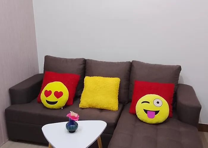 Comfy 1 Bedroom With Netflix & Free Wifi - Trees Residences