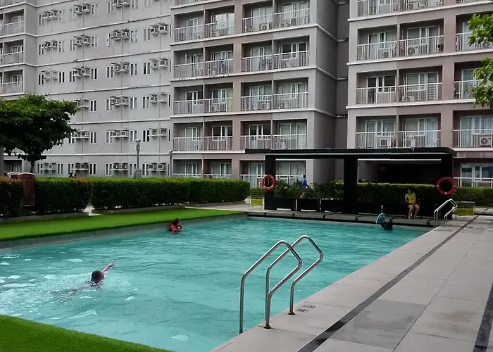 Comfy 1 Bedroom With Netflix & Free Wifi - Trees Residences Manila